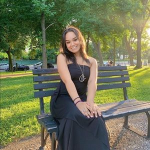 Meet your Posher, Imani